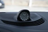 Porsche Taycan din 2023 cu 17.100 km - oferta POR205878 - foto 34