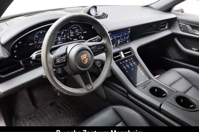 Porsche Taycan din 2023 cu 20.530 km - oferta POR205879 - foto 4