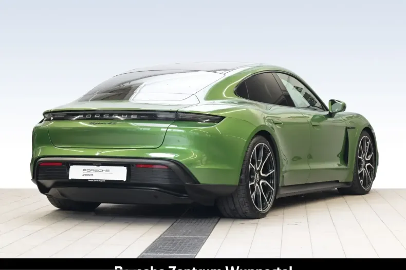 Porsche Taycan din 2023 cu 20.243 km - oferta POR205880 - foto 4