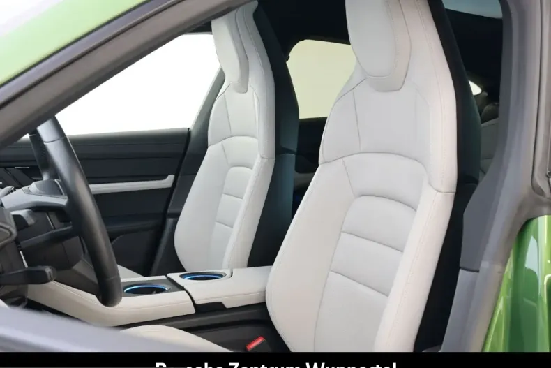 Porsche Taycan din 2023 cu 20.243 km - oferta POR205880 - foto 10