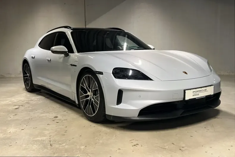 Porsche Taycan din 2024 cu 29.000 km - oferta POR205881 - foto 7