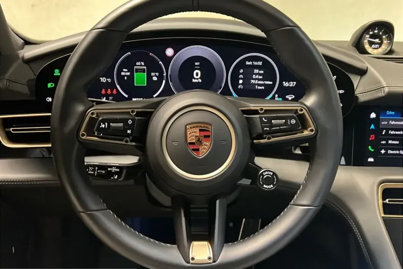 Porsche Taycan din 2024 cu 29.000 km - oferta POR205881 - foto 17