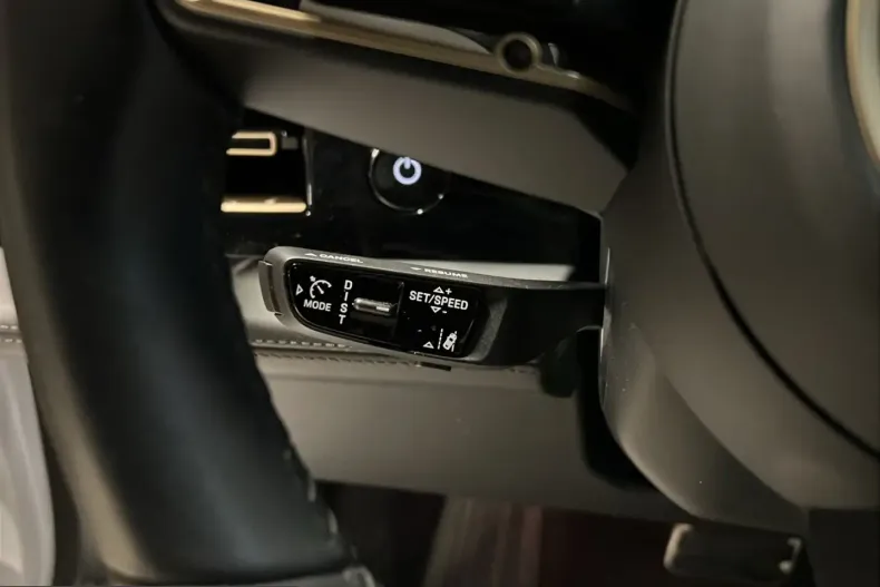 Porsche Taycan din 2024 cu 29.000 km - oferta POR205881 - foto 24