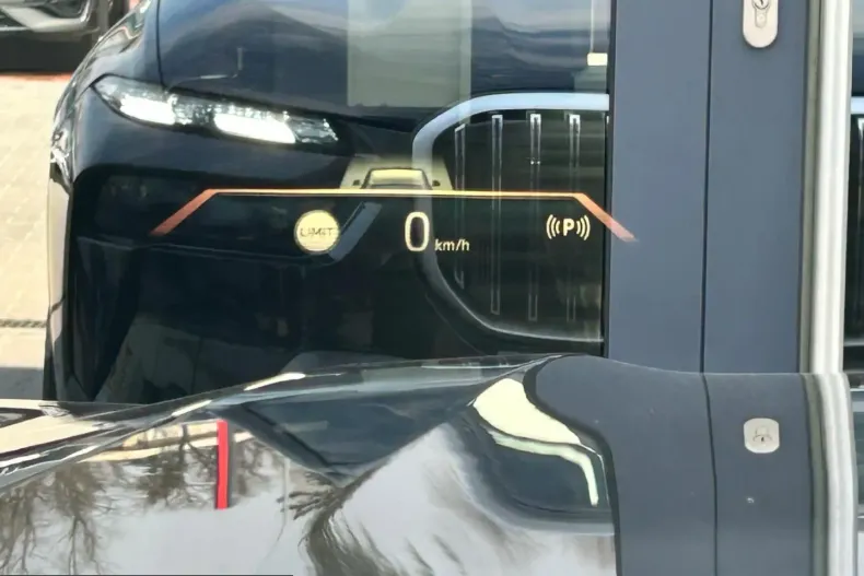 BMW X7 (Seria X) din 2024 cu 47.174 km - oferta BMW205882 - foto 18