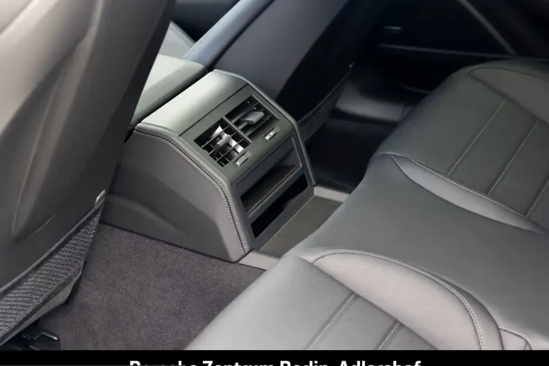 Porsche Panamera din 2025 cu 15.900 km - oferta POR205883 - foto 23