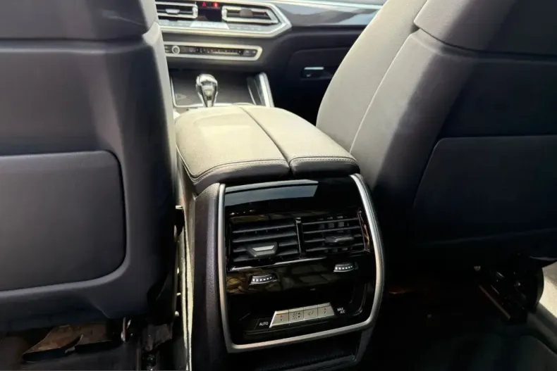 BMW X6 (Seria X) din 2021 cu 76.000 km - oferta BMW205887 - foto 19