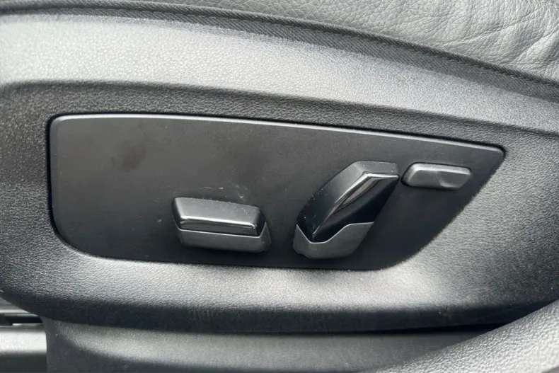 BMW 520 (Seria 5) din 2023 cu 51.900 km - oferta BMW205888 - foto 16