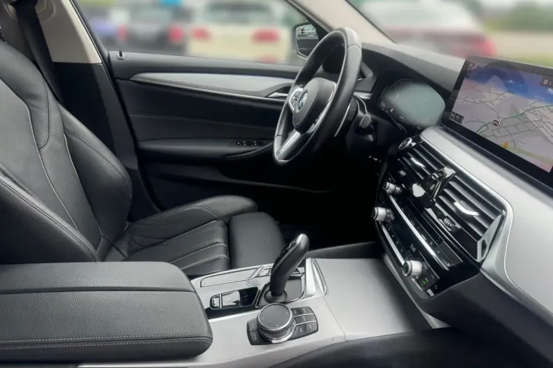 BMW 520 (Seria 5) din 2023 cu 51.900 km - oferta BMW205888 - foto 25