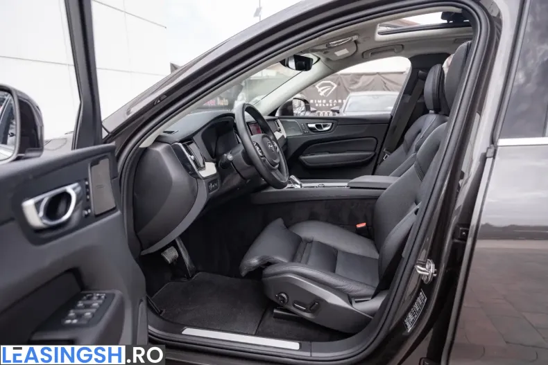 Volvo XC60 din 2022 cu 128.050 km - oferta VOL205890 - foto 17