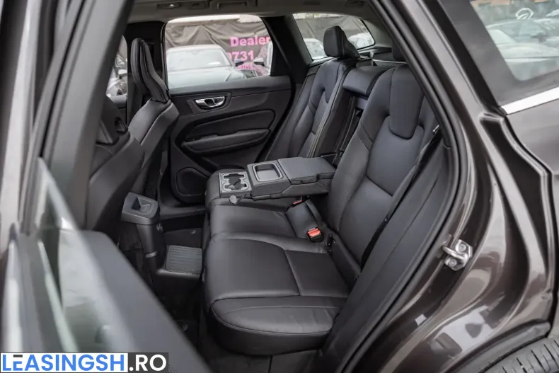 Volvo XC60 din 2022 cu 128.050 km - oferta VOL205890 - foto 19