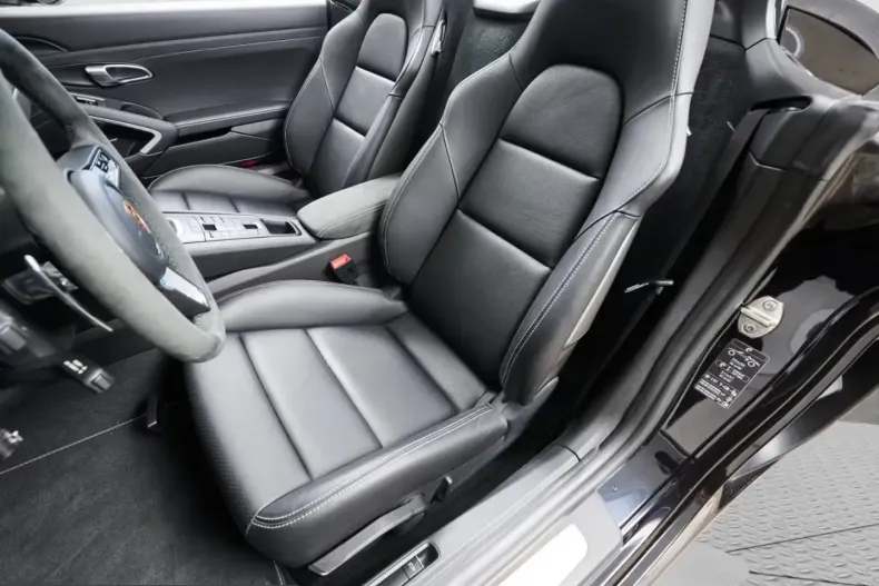 Porsche Boxster din 2025 cu 5.000 km - oferta POR205898 - foto 4