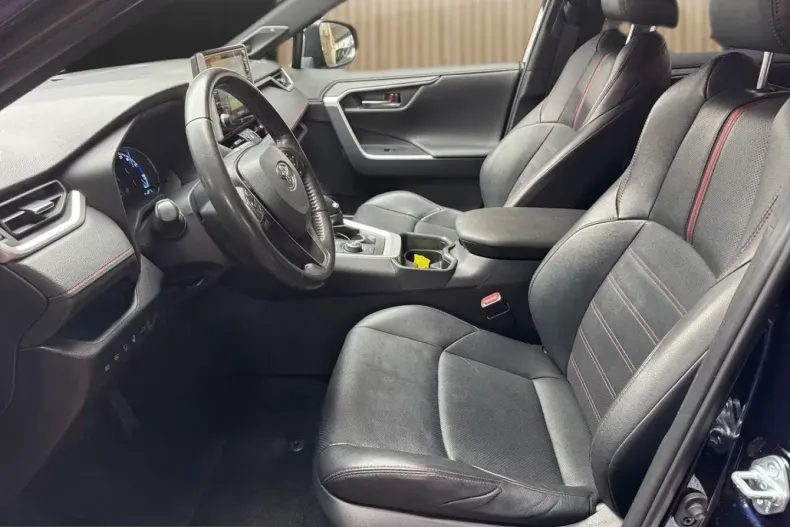 Toyota RAV4 din 2021 cu 99.433 km - oferta TOY205899 - foto 3