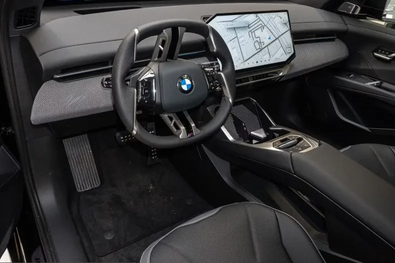 BMW iX3 (Seria X) din 2026 cu 1.001 km - oferta BMW205901 - foto 4