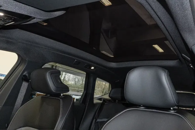 BMW iX3 (Seria X) din 2026 cu 1.001 km - oferta BMW205901 - foto 9