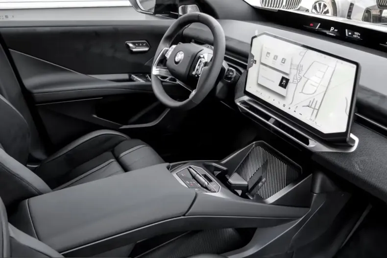 BMW iX3 (Seria X) din 2026 cu 1.001 km - oferta BMW205902 - foto 4