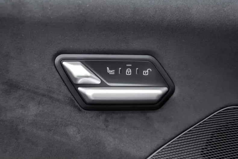 BMW iX3 (Seria X) din 2026 cu 1.001 km - oferta BMW205902 - foto 8