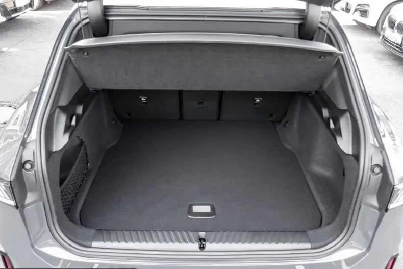 BMW iX3 (Seria X) din 2026 cu 1.001 km - oferta BMW205902 - foto 13