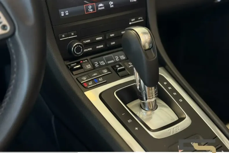 Porsche Boxster din 2024 cu 9.799 km - oferta POR205911 - foto 12