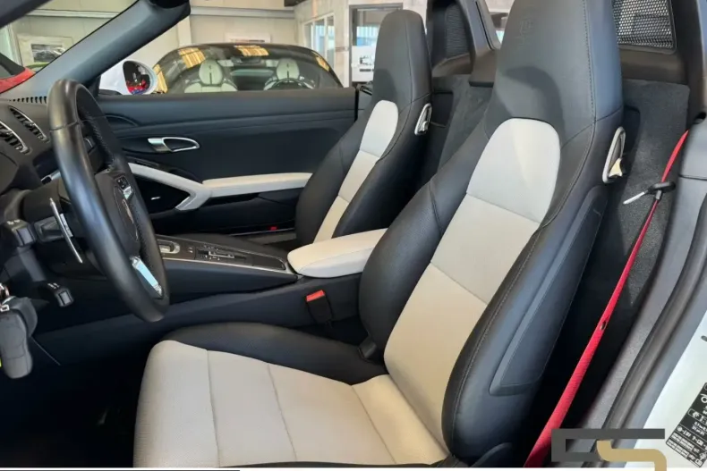 Porsche Boxster din 2024 cu 9.799 km - oferta POR205911 - foto 15