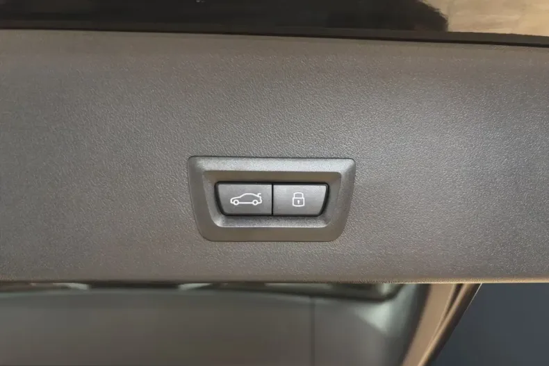 BMW X3 (Seria X) din 2025 cu 4.980 km - oferta BMW205914 - foto 17