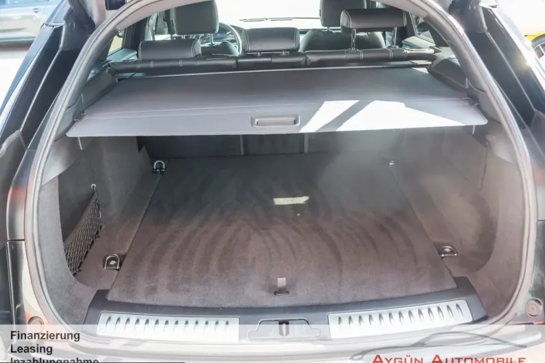 Land Rover Range Rover Velar din 2022 cu 65.600 km - oferta LAN205917 - foto 20