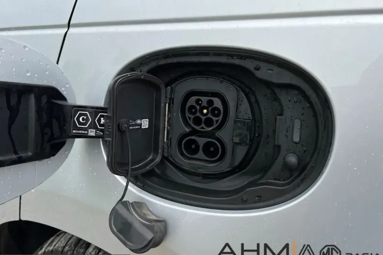 Land Rover Range Rover Velar din 2022 cu 56.450 km - oferta LAN205918 - foto 20