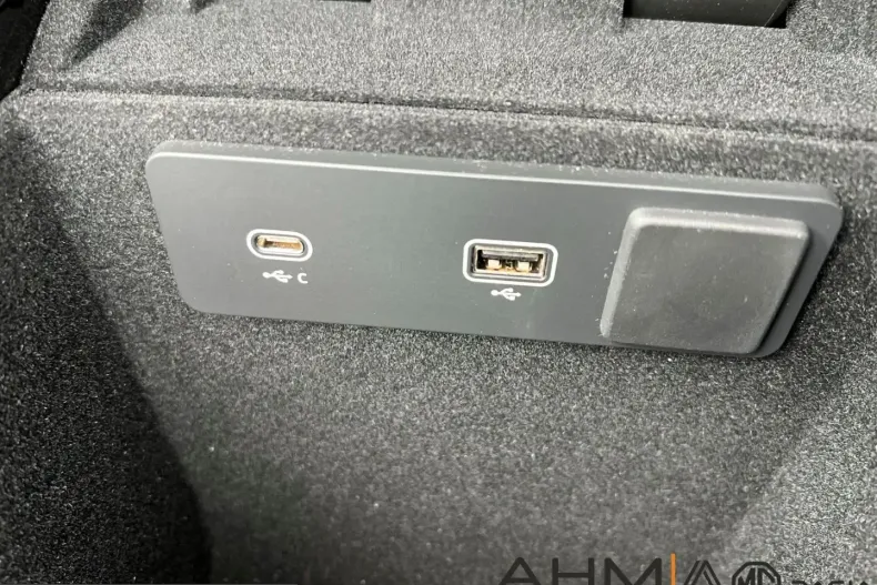 Land Rover Range Rover Velar din 2022 cu 56.450 km - oferta LAN205918 - foto 29