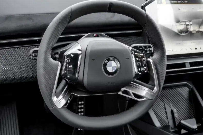 BMW iX3 (Seria X) din 2026 cu 5.990 km - oferta BMW205921 - foto 11