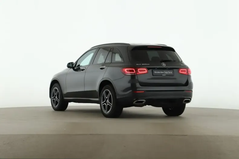 Mercedes-Benz GLC 300 (Clasa GLC) din 2022 cu 64.200 km - oferta MER205924 - foto 4