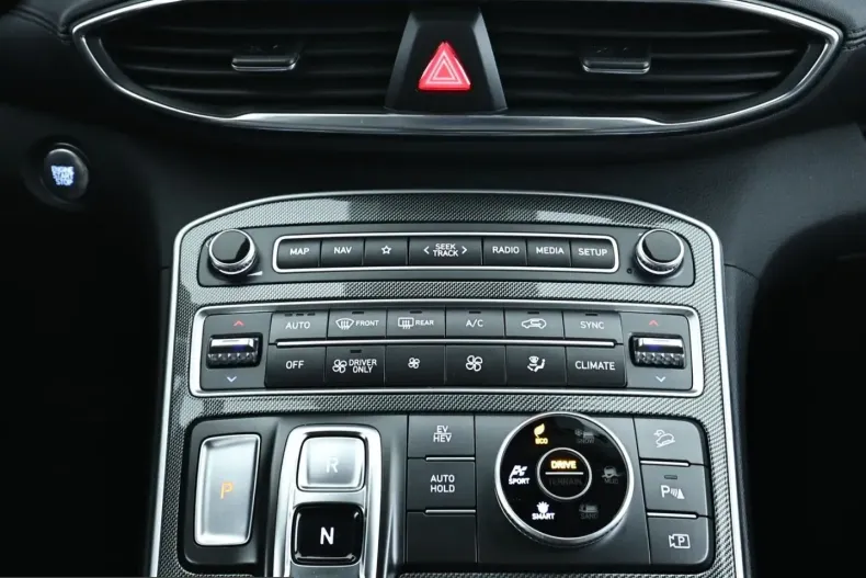 Hyundai Santa Fe din 2023 cu 45.788 km - oferta HYU205933 - foto 11