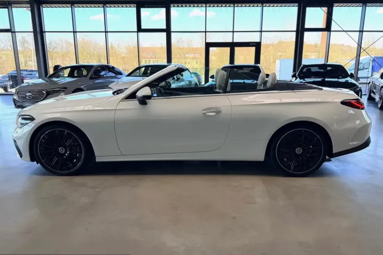 Mercedes-Benz CLE 300 (Clasa CLE) din 2025 cu 2.300 km - oferta MER205934 - foto 5