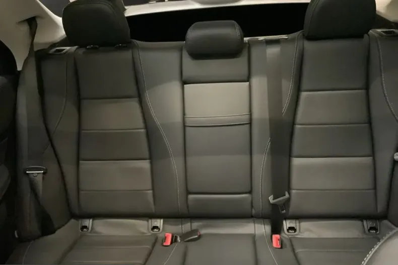 Mercedes-Benz GLE 350 (Clasa GLE) din 2025 cu 15.326 km - oferta MER205936 - foto 7