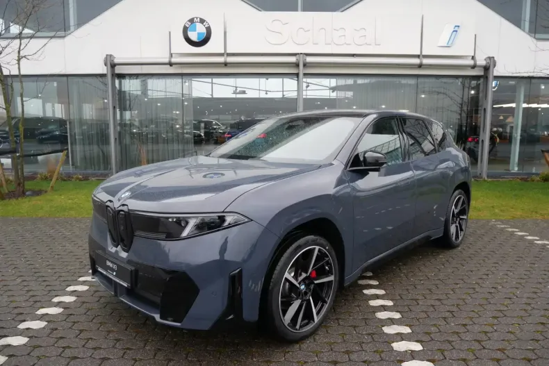 BMW iX3 (Seria X) din 2026 cu 2.500 km - oferta BMW205938 - foto 2