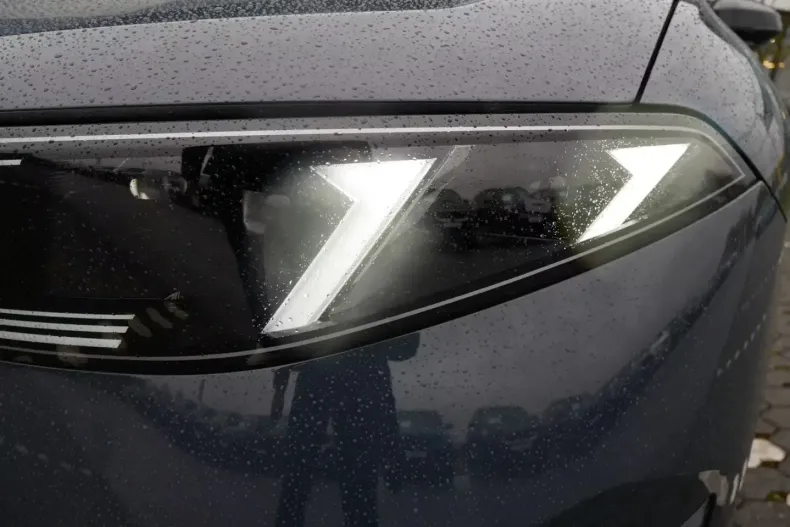 BMW iX3 (Seria X) din 2026 cu 2.500 km - oferta BMW205938 - foto 22