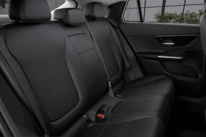 Mercedes-Benz GLC 200 (Clasa GLC) din 2025 cu 6.002 km - oferta MER205943 - foto 12