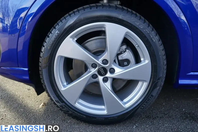 Audi Q5 din 2025 cu 6.829 km - oferta AUD205944 - foto 7