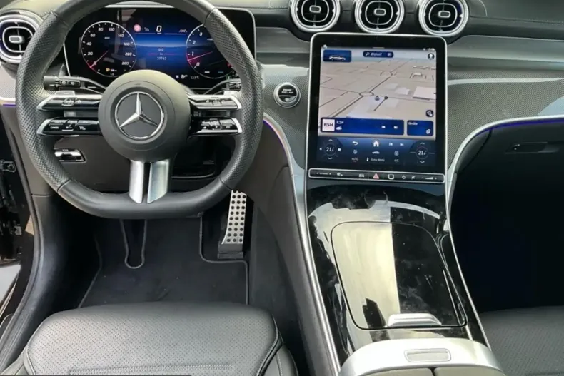 Mercedes-Benz GLC 200 (Clasa GLC) din 2024 cu 27.800 km - oferta MER205946 - foto 10