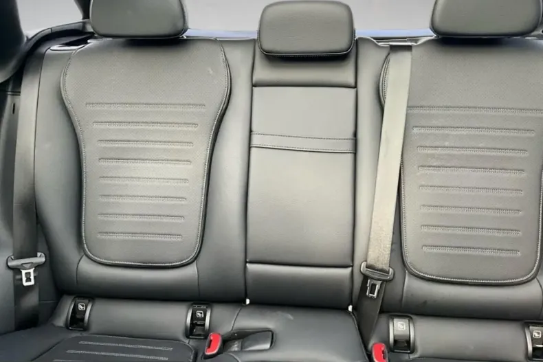 Mercedes-Benz GLC 200 (Clasa GLC) din 2024 cu 27.800 km - oferta MER205946 - foto 14