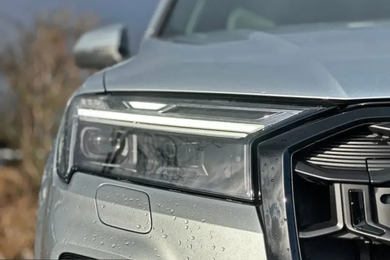 Audi Q7 din 2025 cu 21.998 km - oferta AUD205948 - foto 3