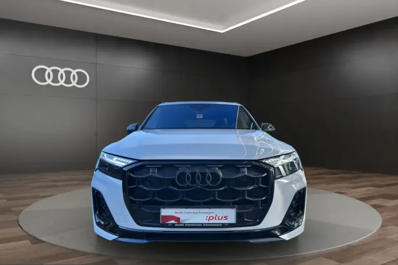 Audi Q7 din 2024 cu 10.956 km - oferta AUD205950 - foto 2