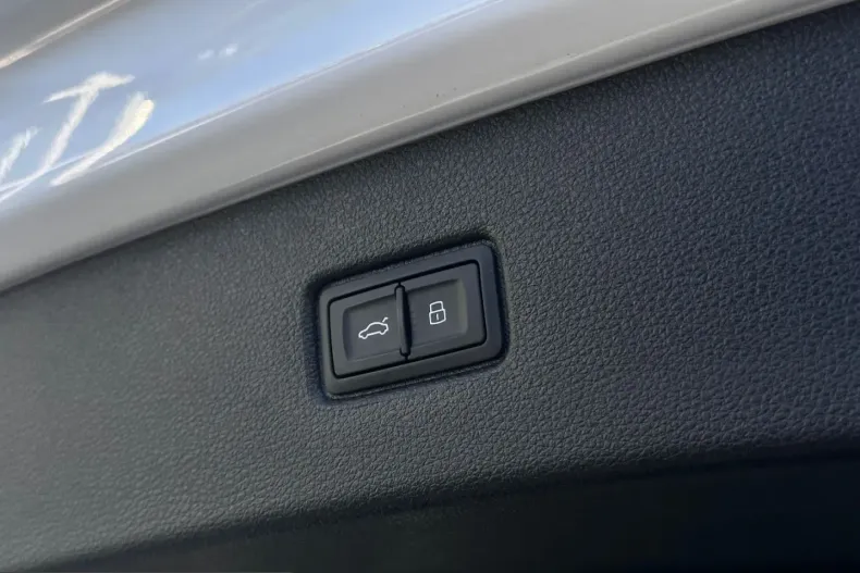 Audi Q7 din 2024 cu 10.956 km - oferta AUD205950 - foto 7