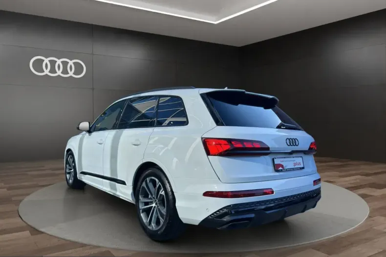 Audi Q7 din 2024 cu 10.956 km - oferta AUD205950 - foto 8