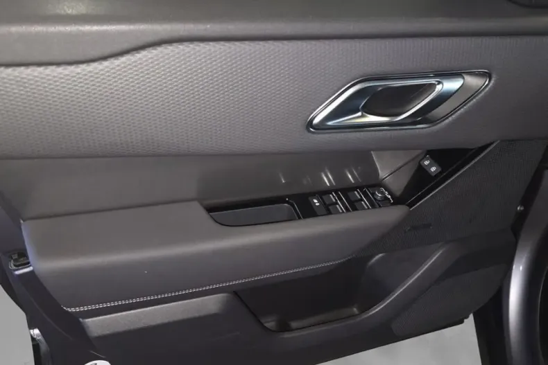 Land Rover Range Rover Velar din 2022 cu 44.727 km - oferta LAN205952 - foto 13