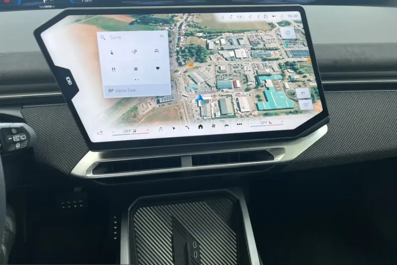 BMW iX3 (Seria X) din 2026 cu 2.000 km - oferta BMW205959 - foto 15