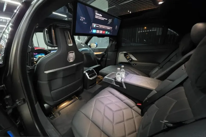 BMW 740 (Seria 7) din 2024 cu 35.000 km - oferta BMW205966 - foto 19