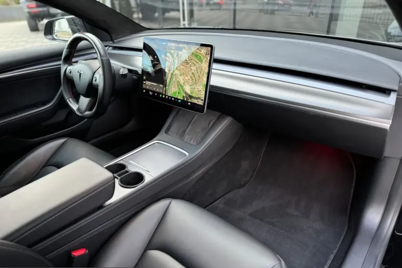 Tesla Model 3 din 2021 cu 74.900 km - oferta TES205968 - foto 21