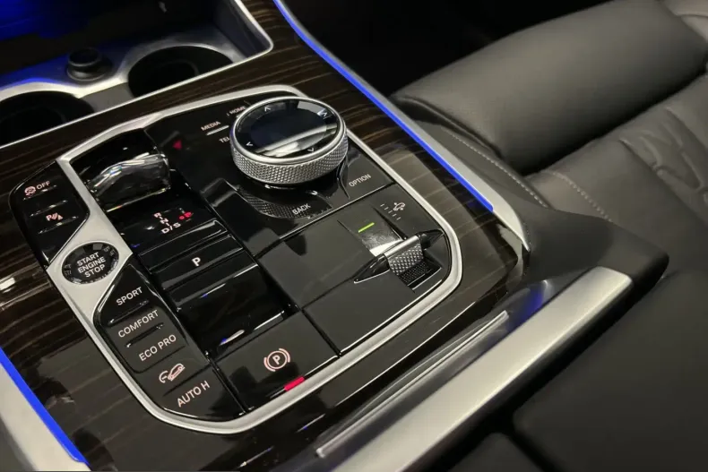 BMW X5 (Seria X) din 2025 cu 14.487 km - oferta BMW205970 - foto 27