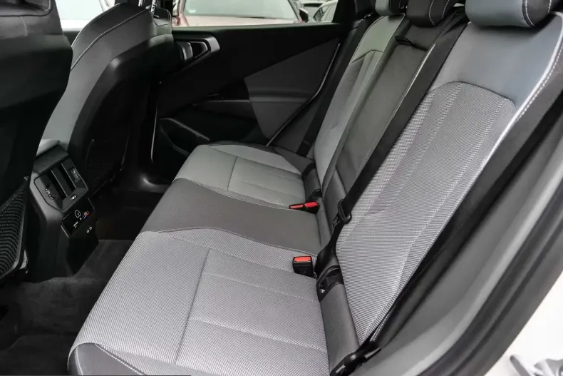 BMW X3 (Seria X) din 2025 cu 6.040 km - oferta BMW205972 - foto 9