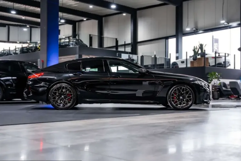 BMW M8 (Seria 8) din 2022 cu 33.371 km - oferta BMW205978 - foto 6