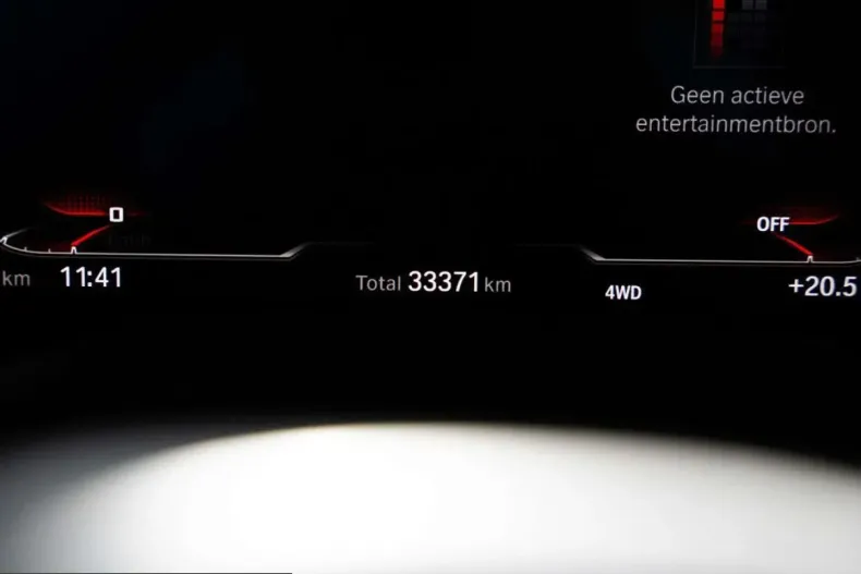 BMW M8 (Seria 8) din 2022 cu 33.371 km - oferta BMW205978 - foto 22